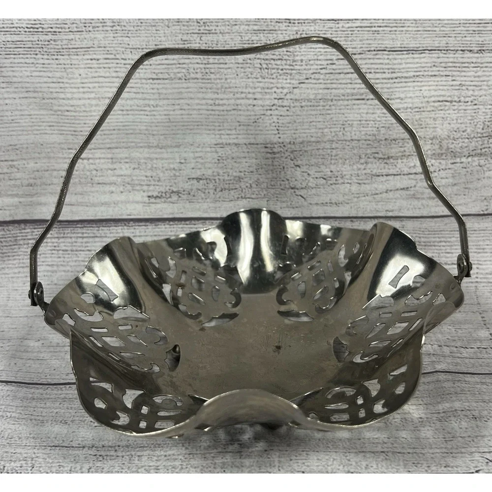 Leonard Silver Plated‎ Pierced Perforated Candy Nut Dish Tray w/ Handle